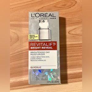 Loreal Revitalift Brightening Moisturizer